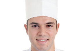 F. Bosch Chef’s Hat Non pleated Crepe paper